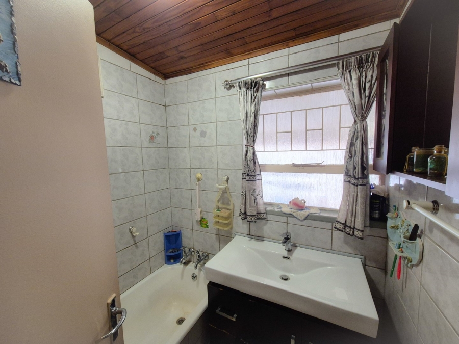 4 Bedroom Property for Sale in Sasolburg Ext 12 Free State
